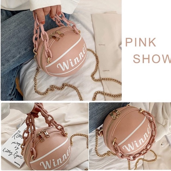 ATL HOUSE WIVES CHIC’ Basketball Shaped Chain Bag - Picture 6 of 16